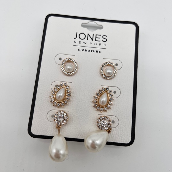 Lot of jewelry including Catherine Malandrino and Jones New York, Marlyn Schiff - Picture 3 of 5